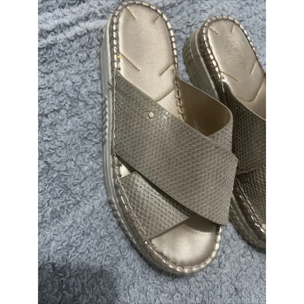 Franco Sarto platform slide on sandals 8.5 Gold Beachy Boho Classic